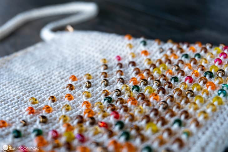 tips for crocheting with beads