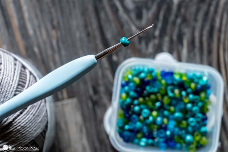 steel crochet hook for crocheting with beads