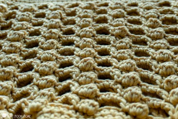 Bobbles Baubles Bag crochet pattern