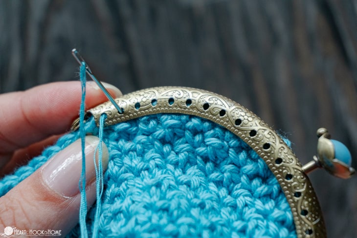 how to sew a kiss clasp