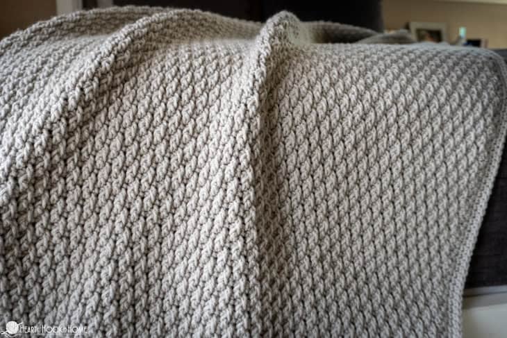 gray crochet blanket using Alpine Stitch