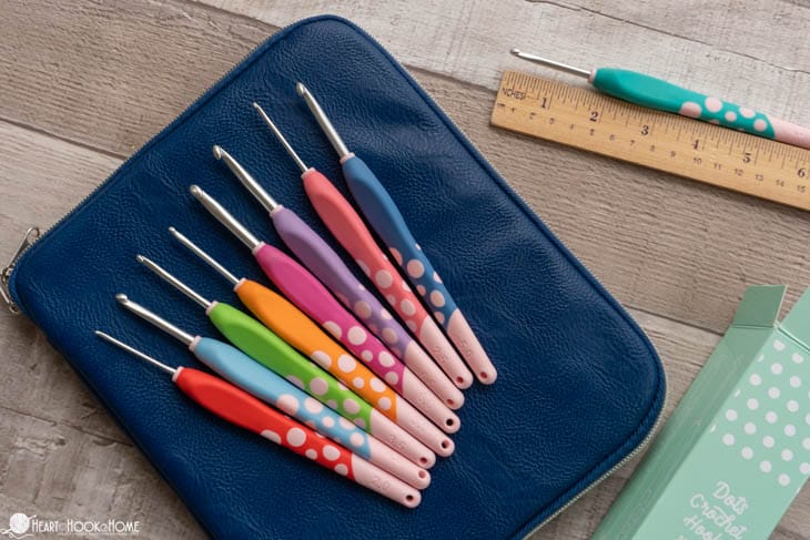 dots crochet hooks review