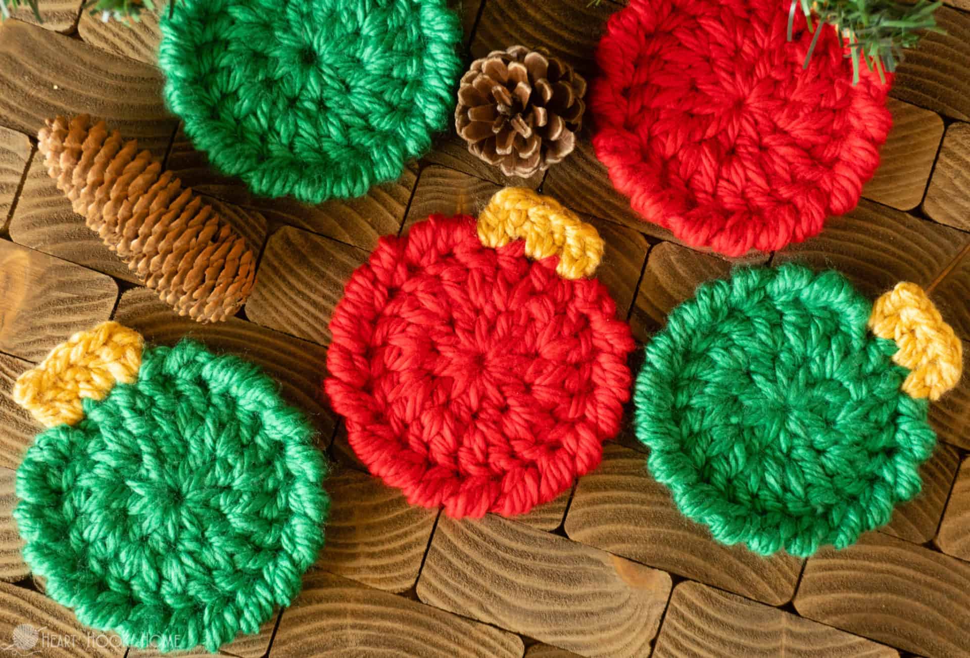 How to make Christmas ornament coasters