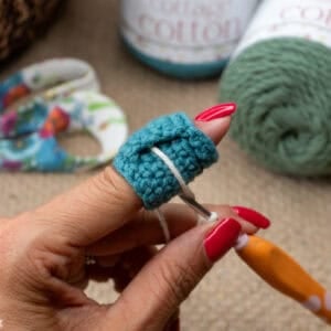 Finger Cuff Yarn Guide (Printable Version)