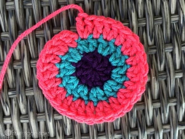 How to Make an Invisible Join in Crochet Part 2