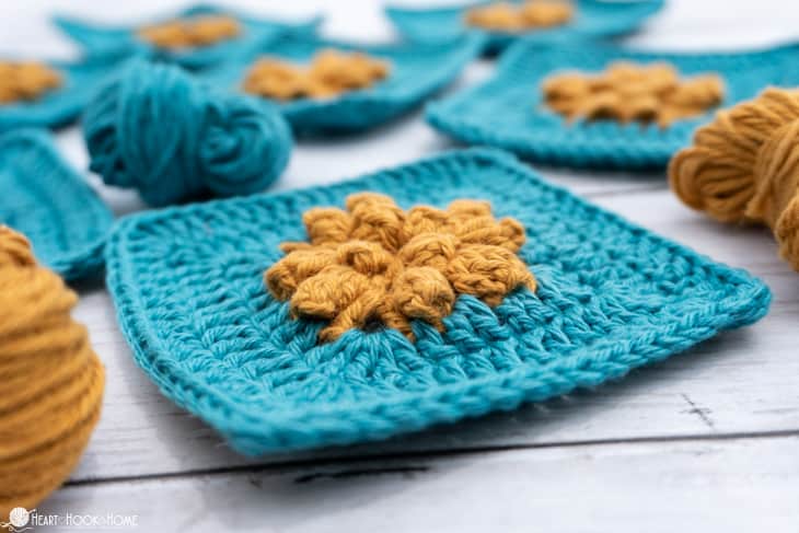 solid granny square crochet pattern