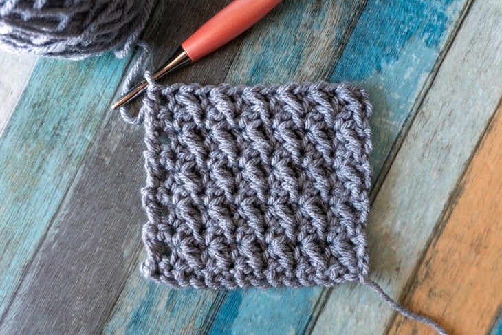 small triangles crochet stitch tutorial