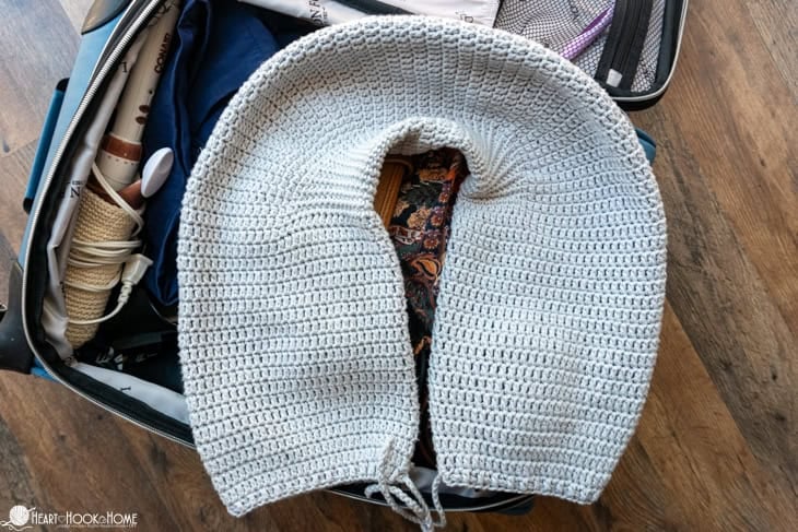 Space Saving Stuffable Travel Pillow Free Crochet Pattern