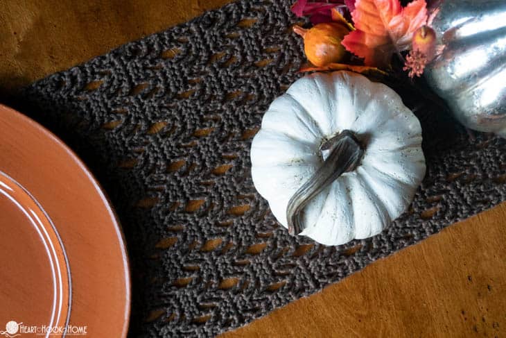 crochet table runner for thanksgiving